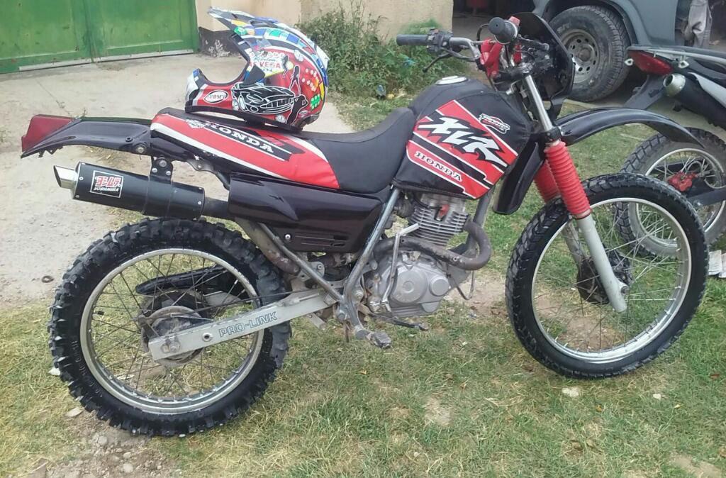 Vendo O Permutó Honda Xlr Digna de Ver