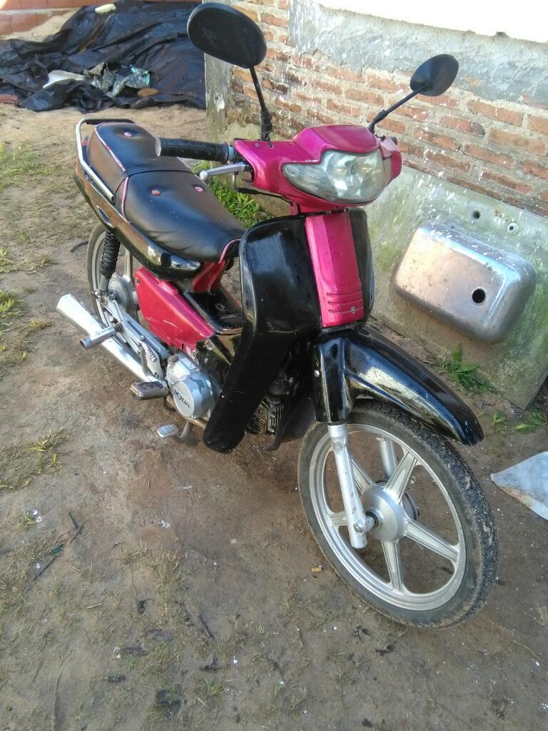 Se Vende Moto Mondial Super Oferta