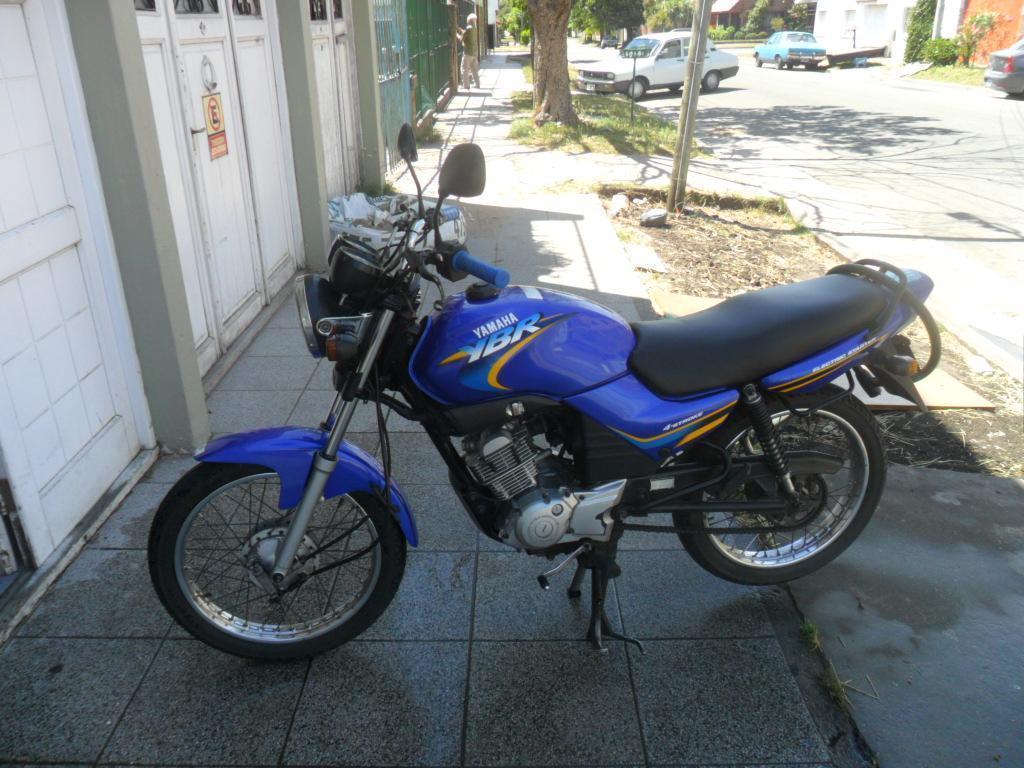 YBR 125 AÑO 2000