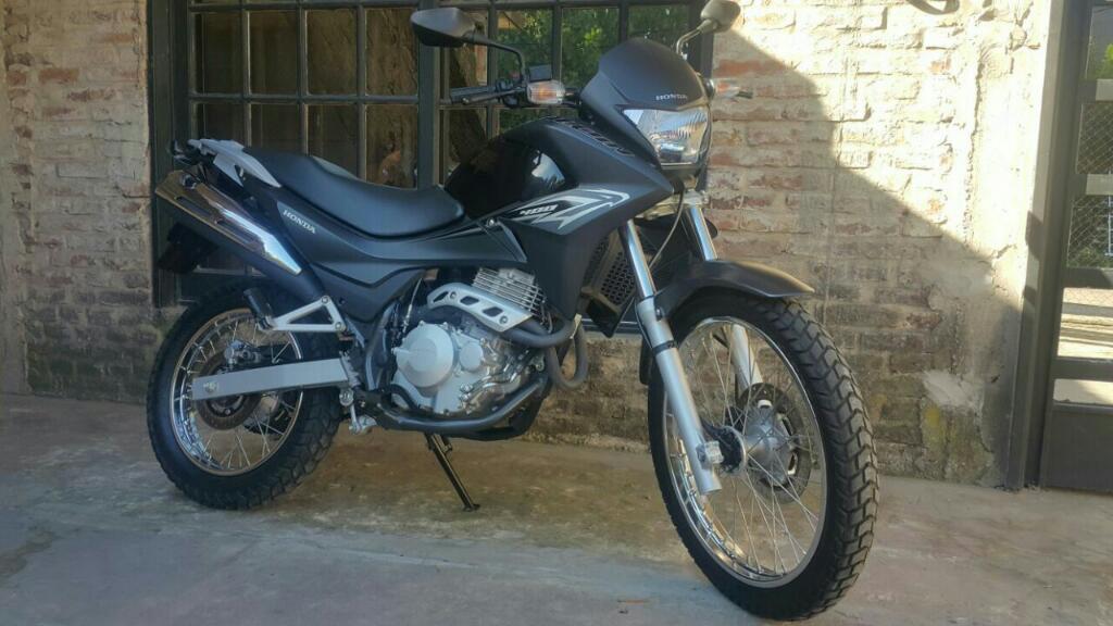 Honada Falcon 400 (2015)