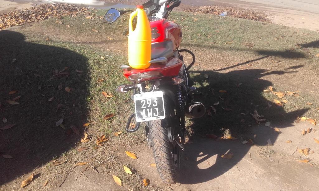 Vendo Bajaj Rouser
