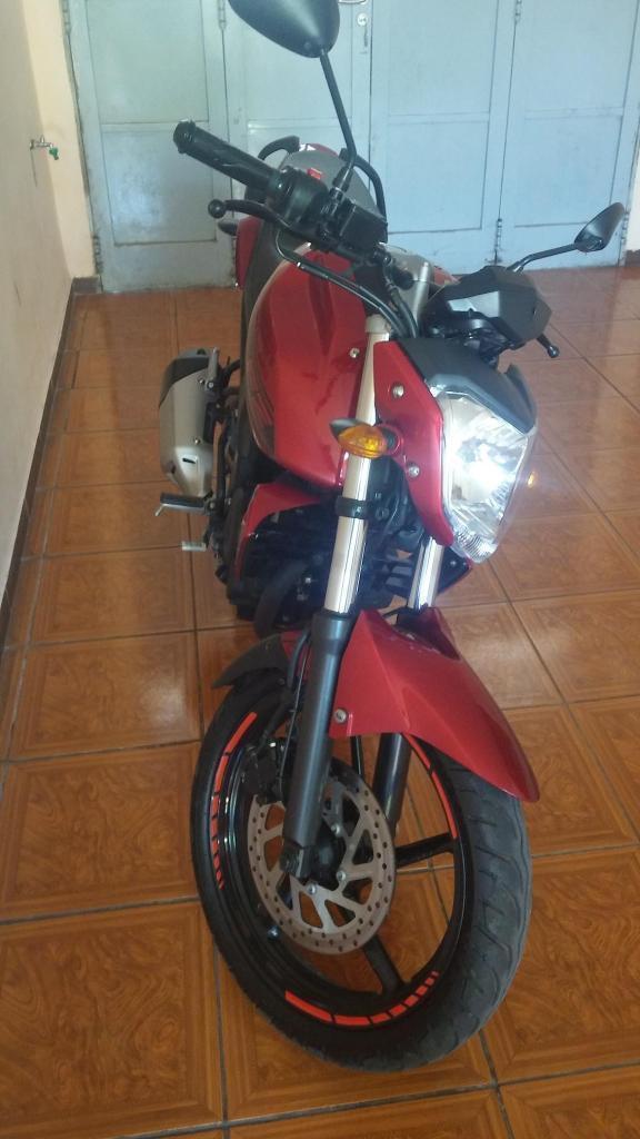 VENDO O PERMUTO POR AUTO DEL MISMO VALOR YAMAHA FZ16 2015