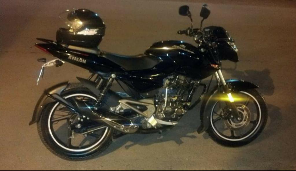 Vendo Rouser 135cc Mod. 2015 Exc. Estado