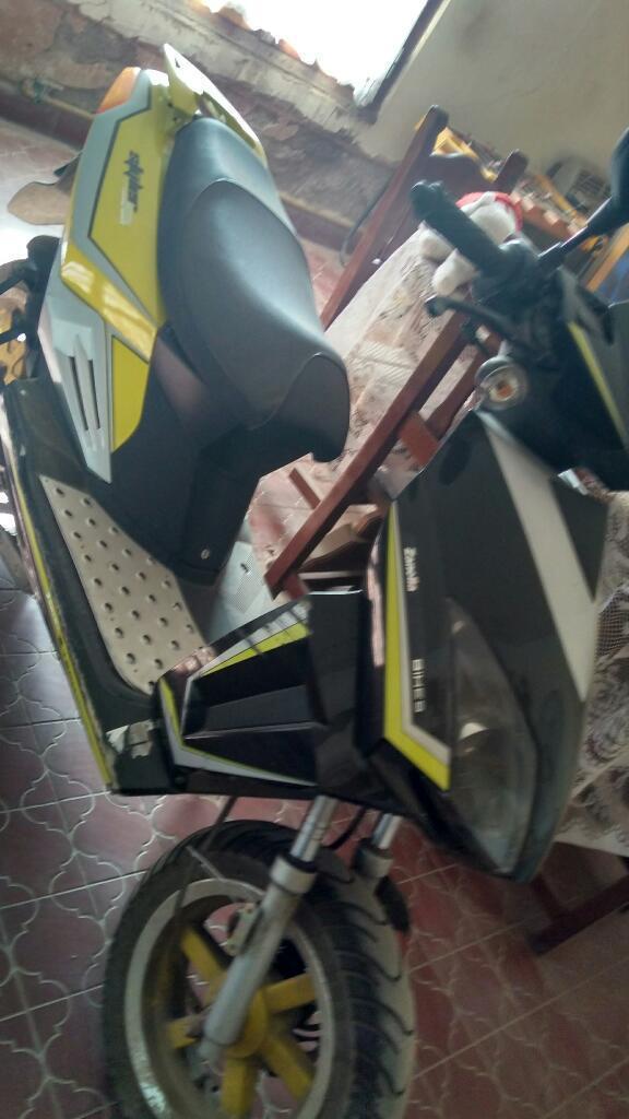 Vendo Moto Zanella Styler Scooter 125 Cc