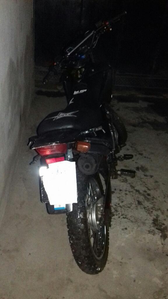 Moto Skua 150 2012