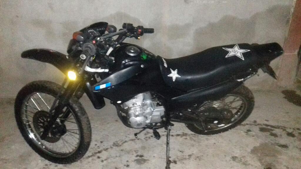 Moto Skua 150 2012