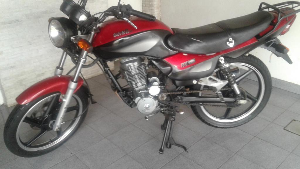 Vendo zanella rx 150 full $14000. unica mano