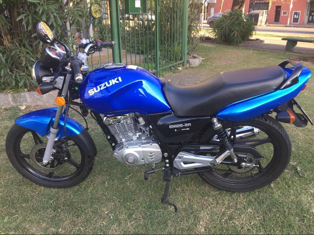 Moto Suzuki en 125