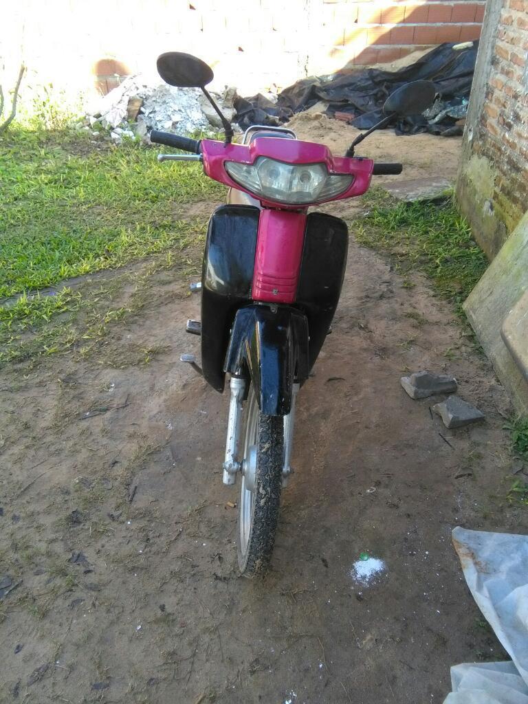 Se Vende Moto Mondial Super Oferta