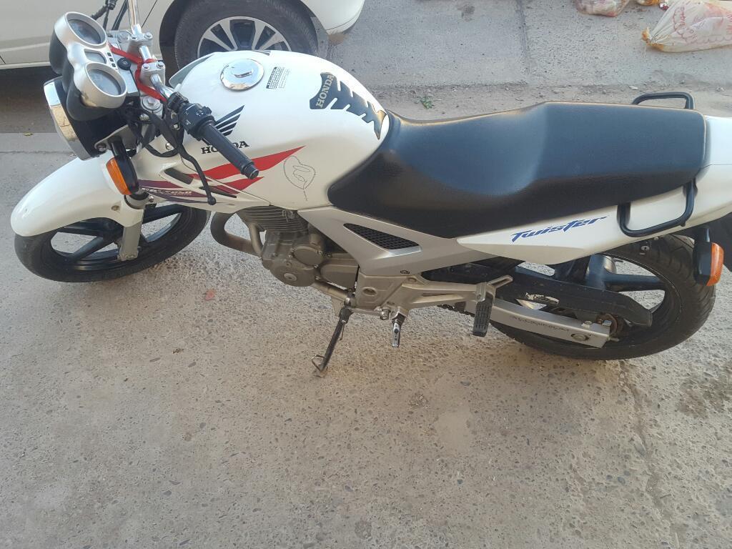 Honda Twister 2012 20000km