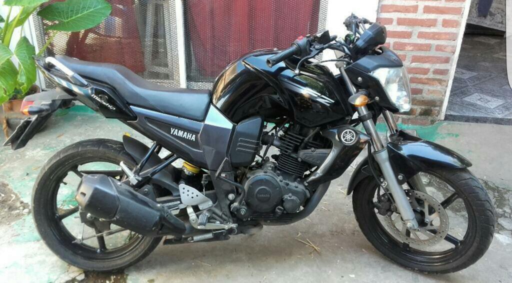 Vendo Fz O Permuto por Wave O Crypton