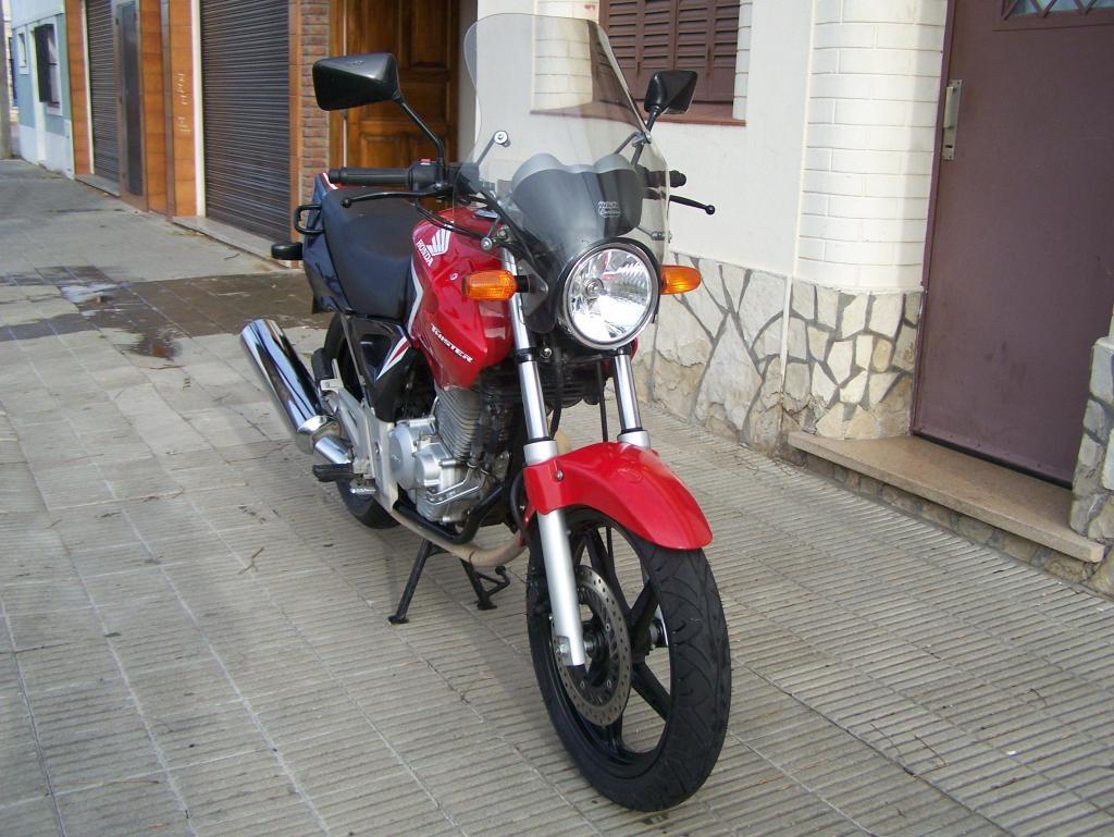 HONDA TWISTER 2015 IMPECABLE