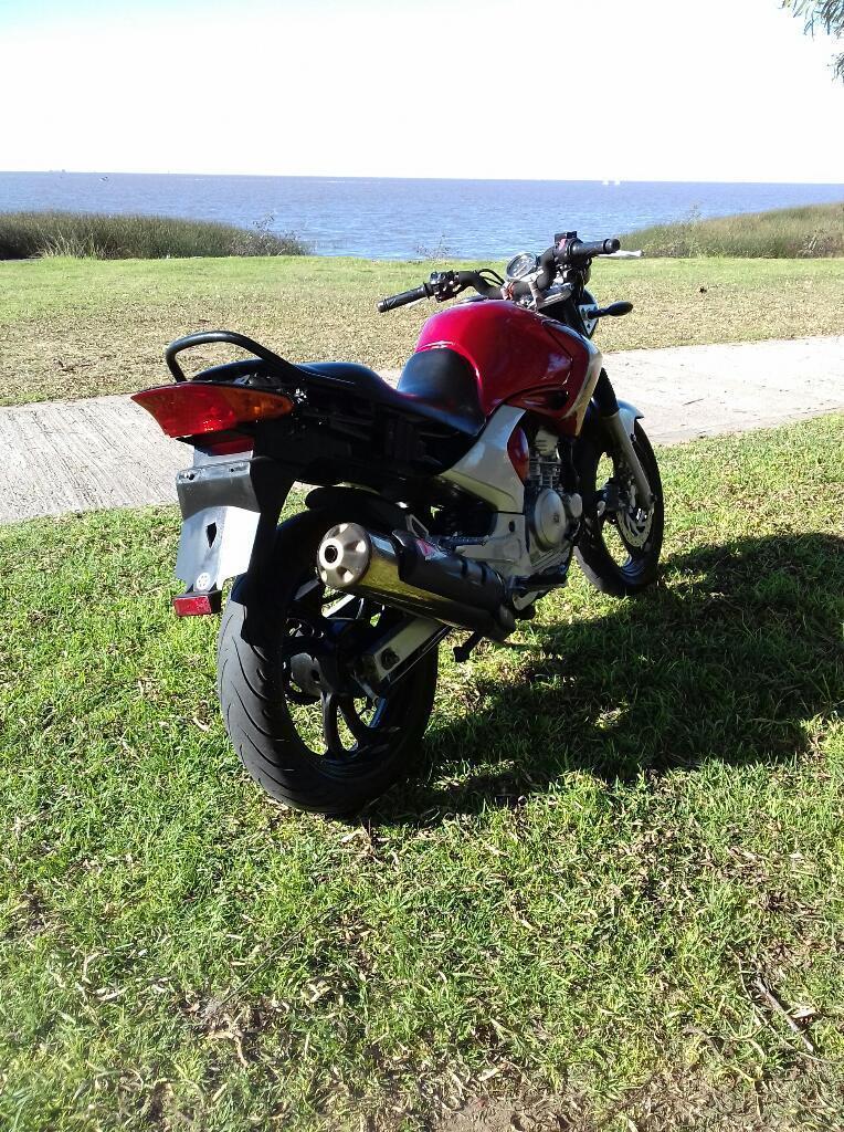 Vendo Permuto Yamaha Ybr 250