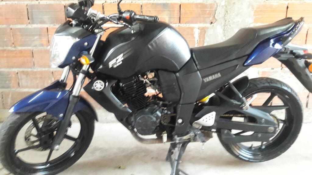 Moto Yamaha Fz 16