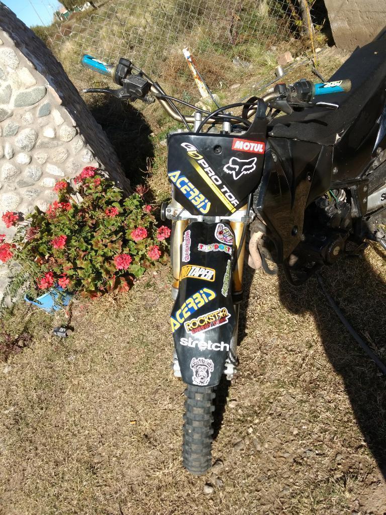 Vendo O Permuto por Moto Chica Y Dif