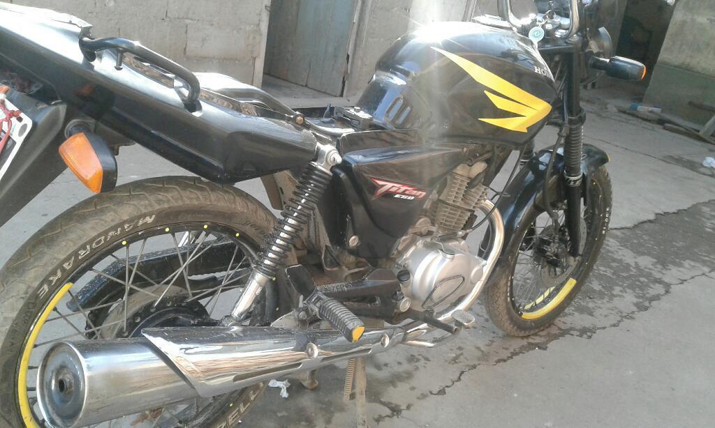 Vendo O Permuto Cg 2012 con Detalle