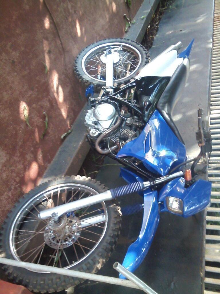 Vendo O Permuto Yamaha Xtz125