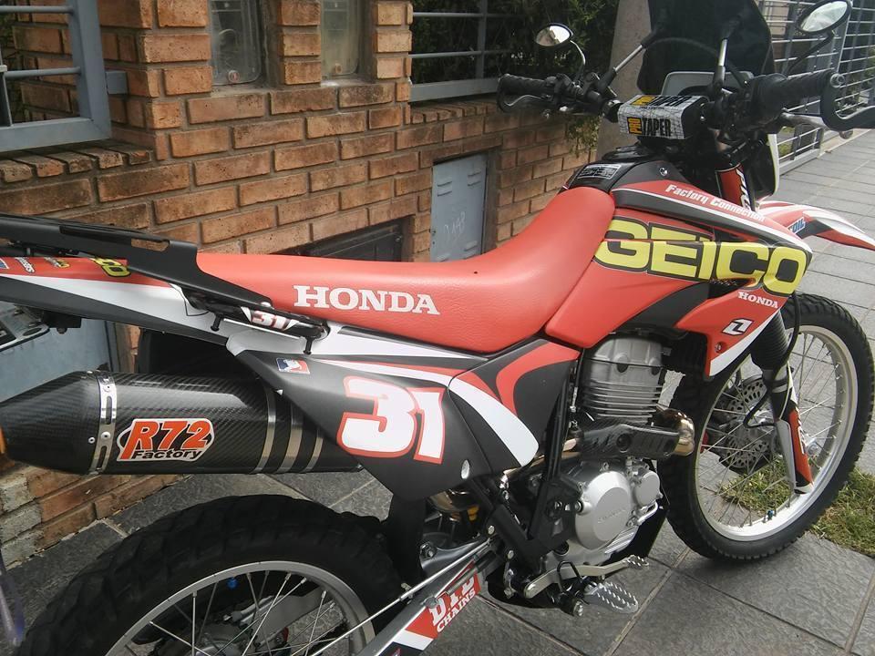 HONDA TORNADO 2015