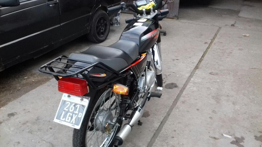 Vendo Suzuki Ax 100 Impecable