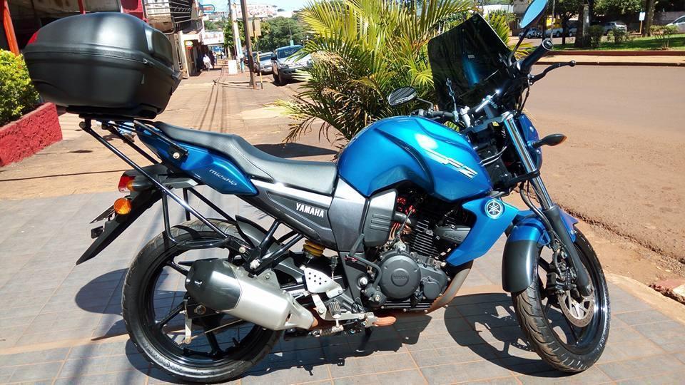 Yamaha FZ 16 , 2013, 12900km con accesorios $44500 . consultas al 3764133839