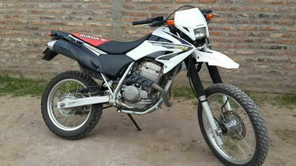 Vendo Honda Tornado
