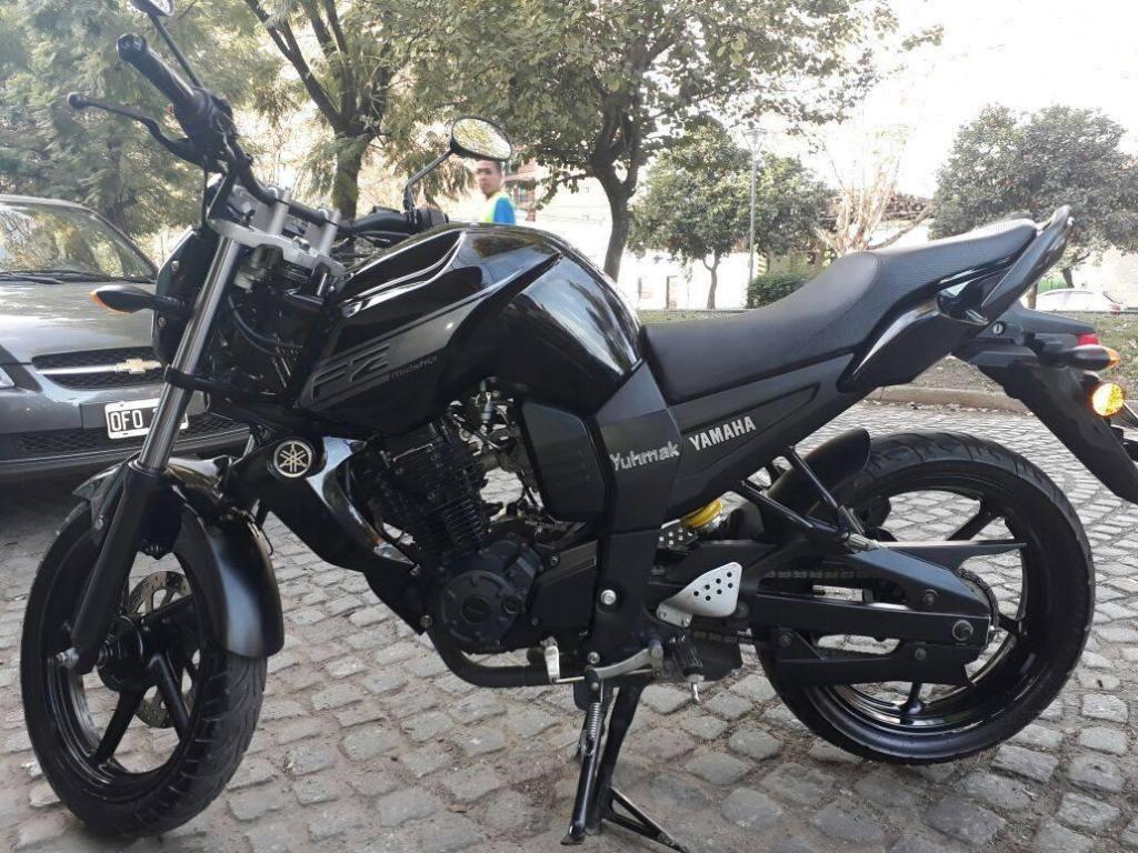 VENDO MOTO YAMAHA FZ 16 2014