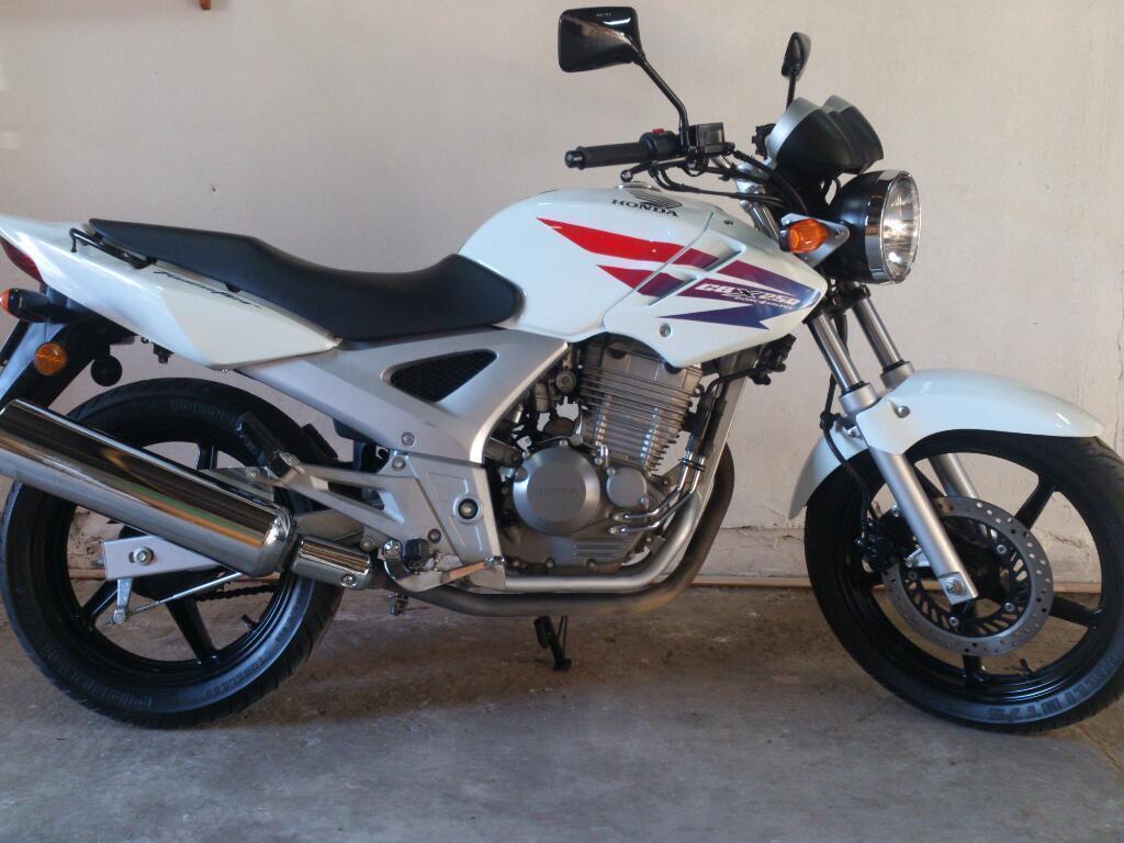 Honda Twister 250cc 2013