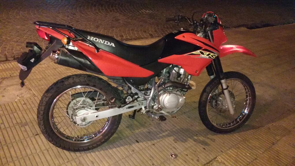 Vendo Xr 125 Modelo 2013