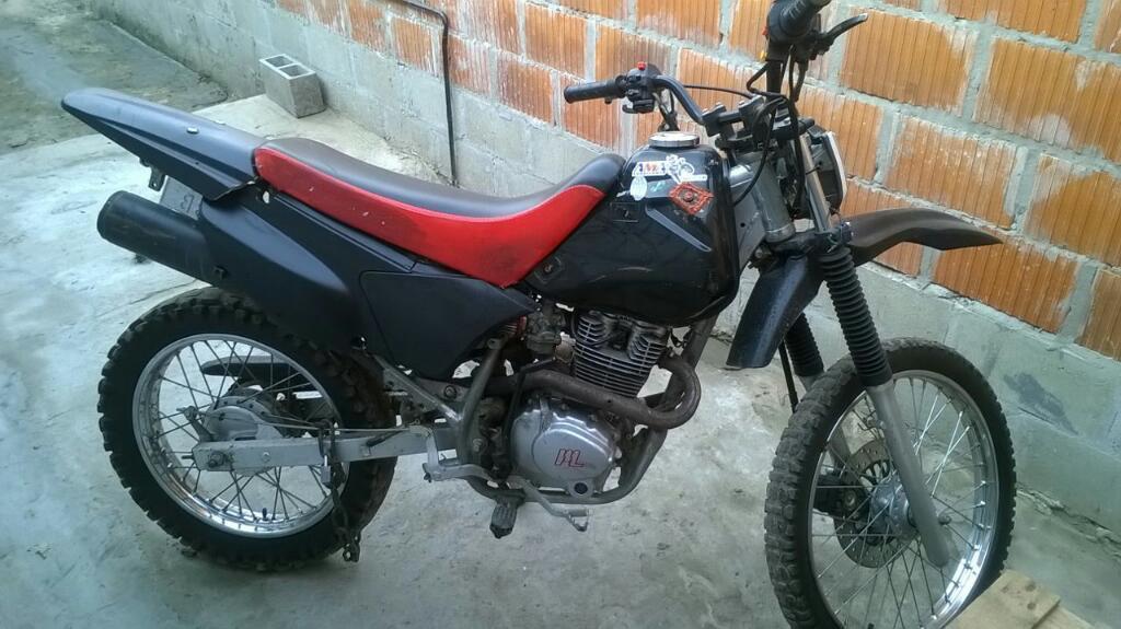 Vendo Motomel 2013