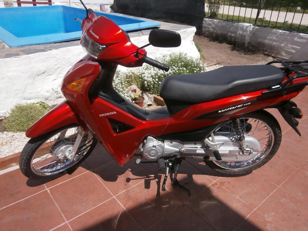 DUEÑA VENDE HONDA WAVE 2014 EN MUY BUEN ESTADO