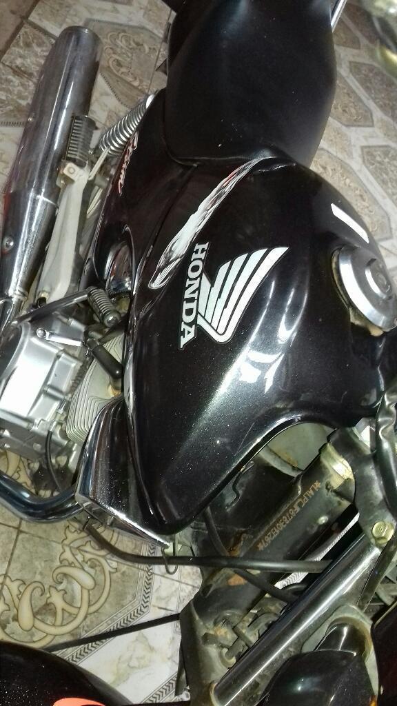 Vendo Honda Storm