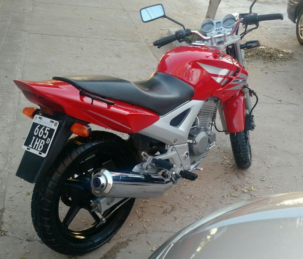 Honda Twister 2012