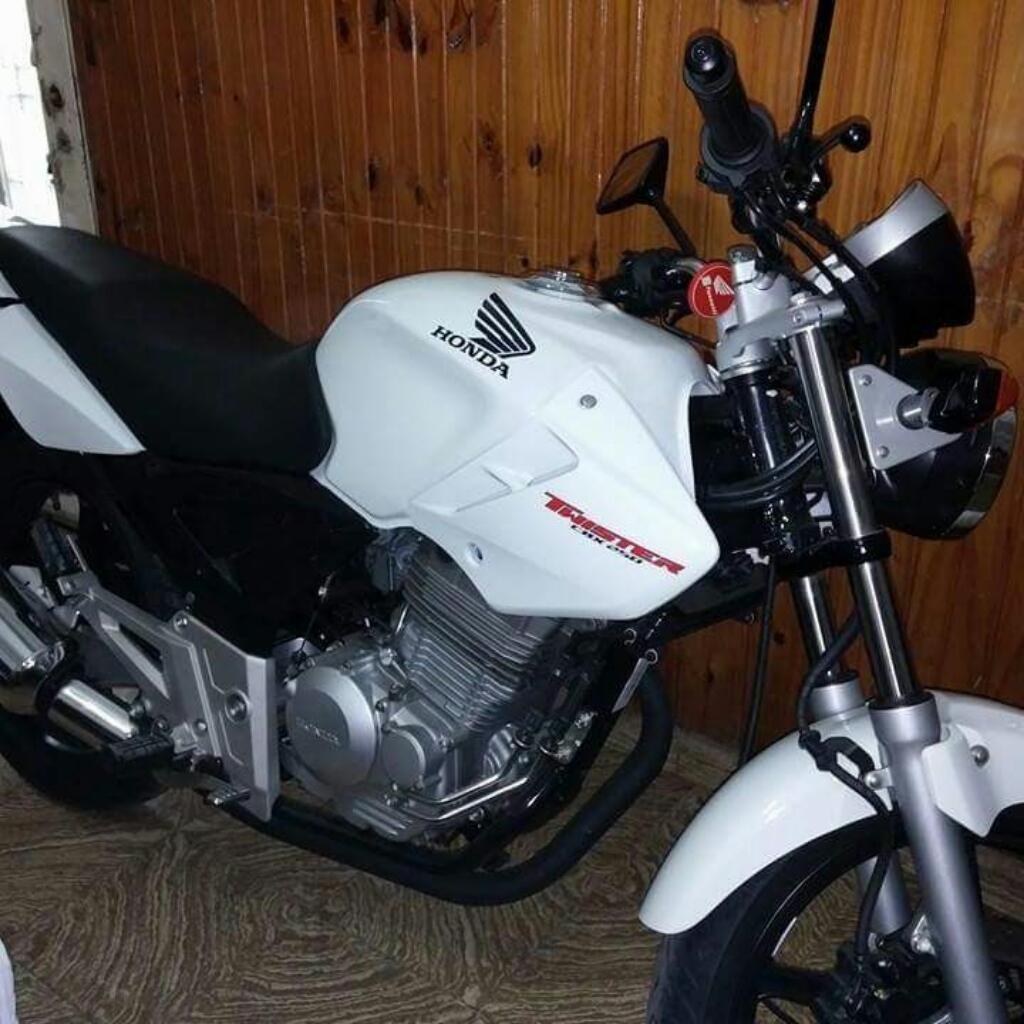 Moto Honda. 250.casi O Km