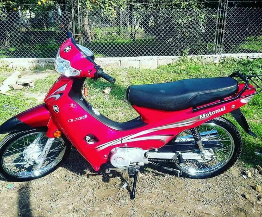 Vendo Moto Dlx110