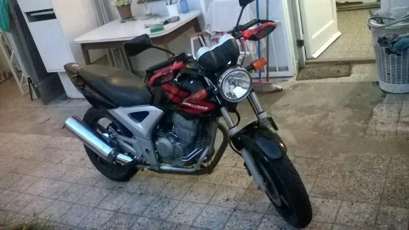 vendo honda twister cbx 250