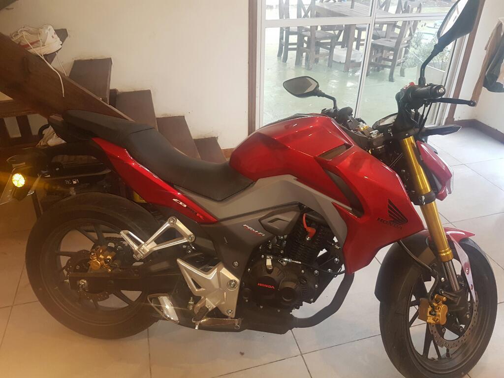 Moto Cb190r en Exelente Estado