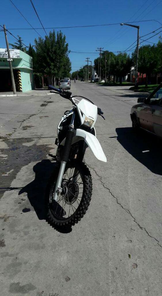 Vendo O Permuto Tornado 2013