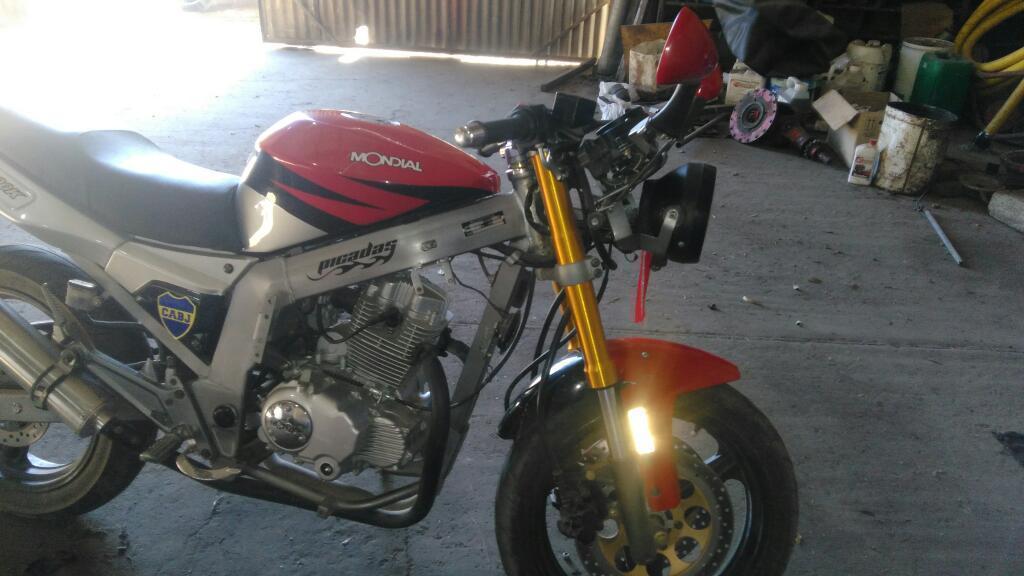 Vendo Moto en Buen Estado