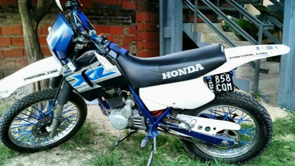 Vendo O Permuto Honda Xl 200 Recibo Moto