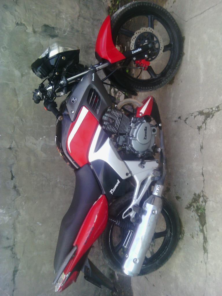 Vendo Zanella 200 en Buen Estado