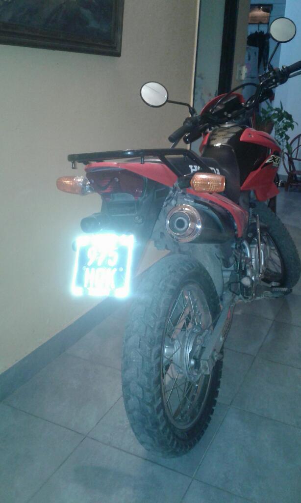 Vendo Urgente Moto Xr 125. Año 2012
