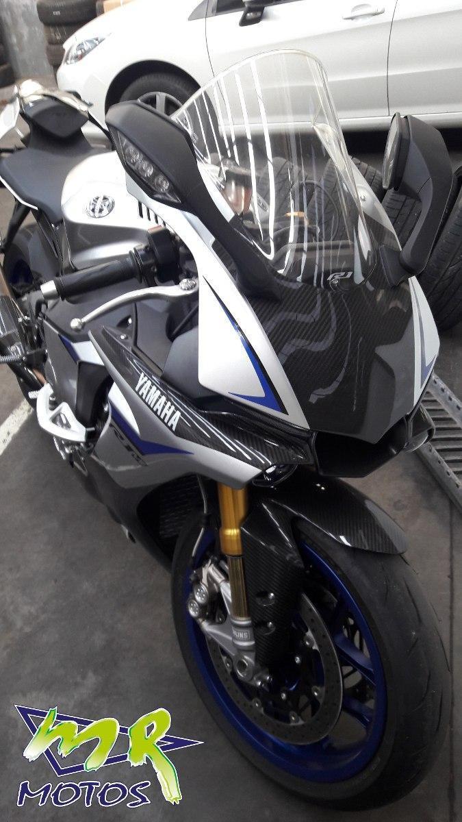 Yamaha R 1 M