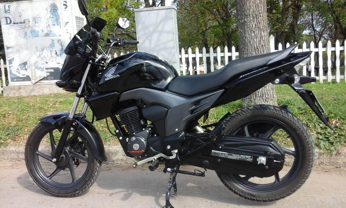 Honda Invicta. Impecable