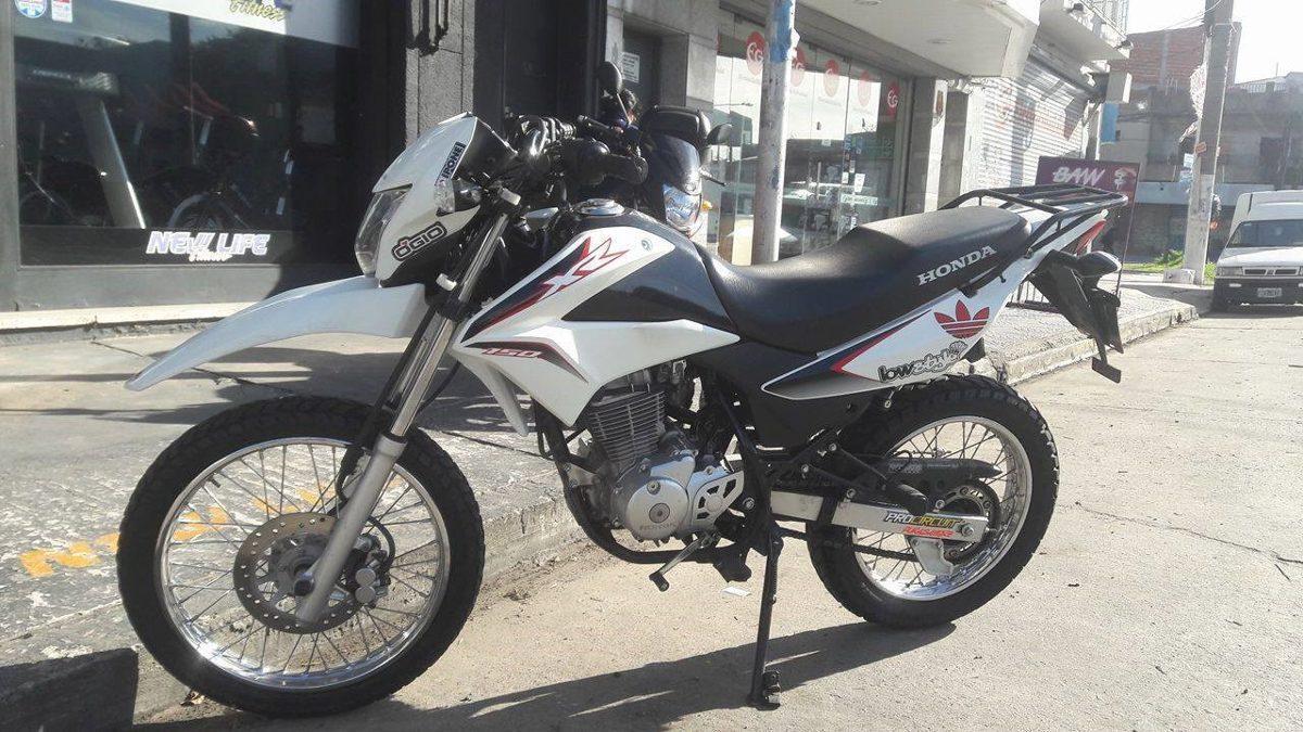 Vendo Xr150l 2016 Con 9000km Impecable Estado