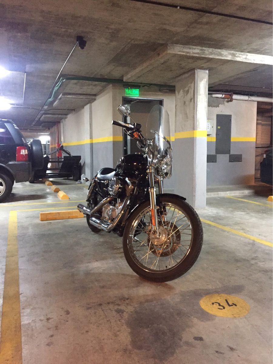 Vendo Harley Davidson Sporter 883 Custom