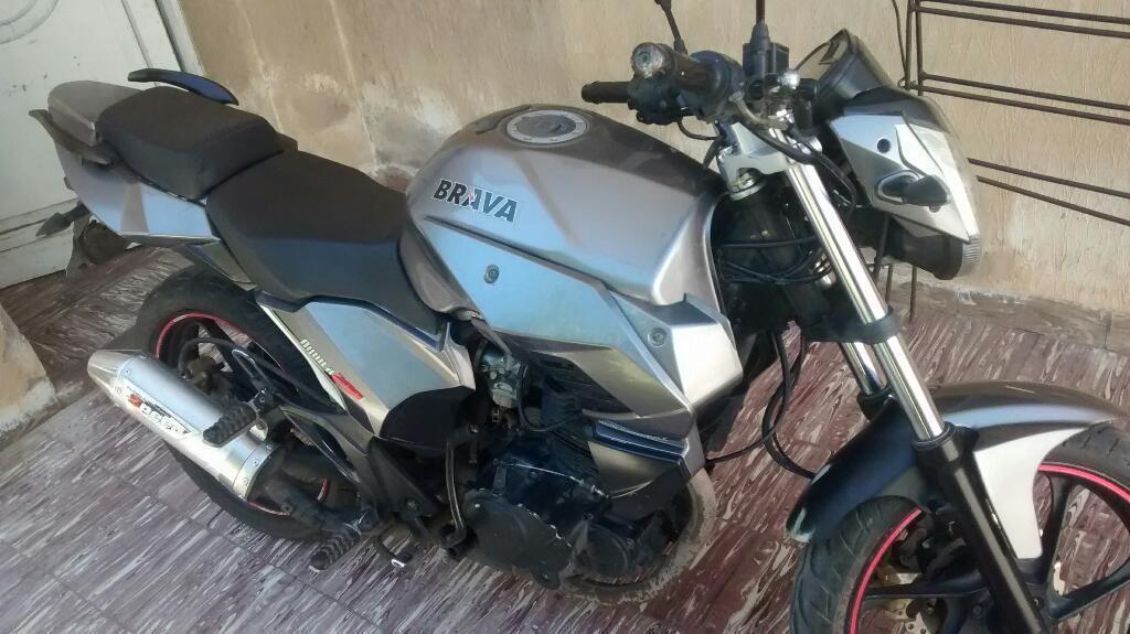 Vendo Moto Brava Aquila,200cc