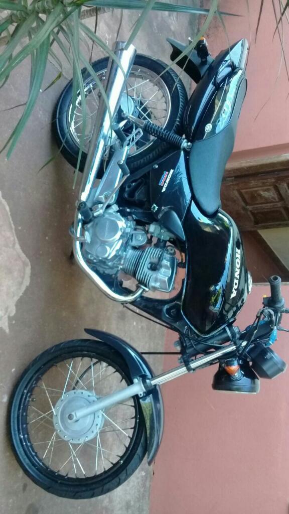 Honda Cg125 Titan Es