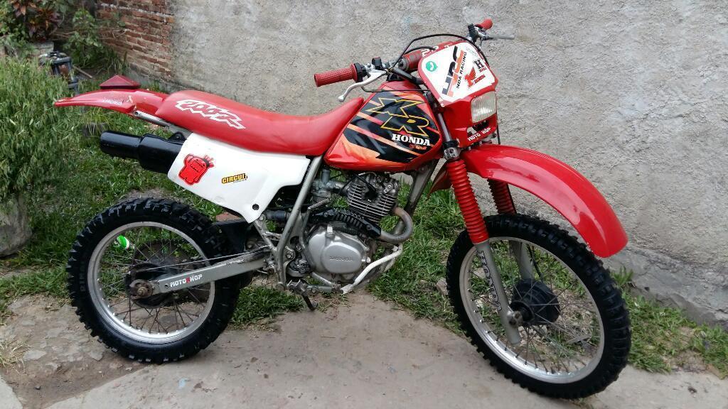 Honda Xr 200rr Japon Vendo / Permuto