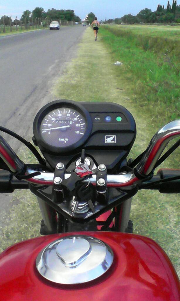 Vendo Moto Honda Cb1