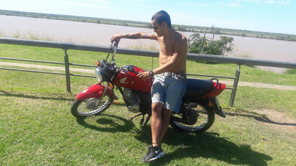 Vendo Moto Honda Cb1